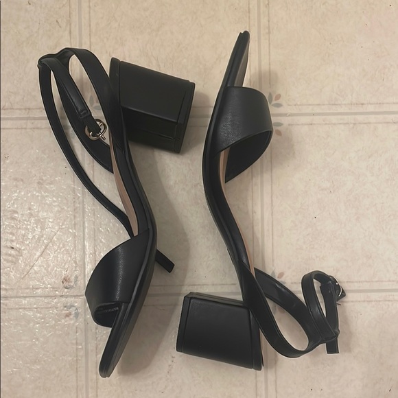 A New Day Black Heels with Modern Silhouette - Picture 3 of 3